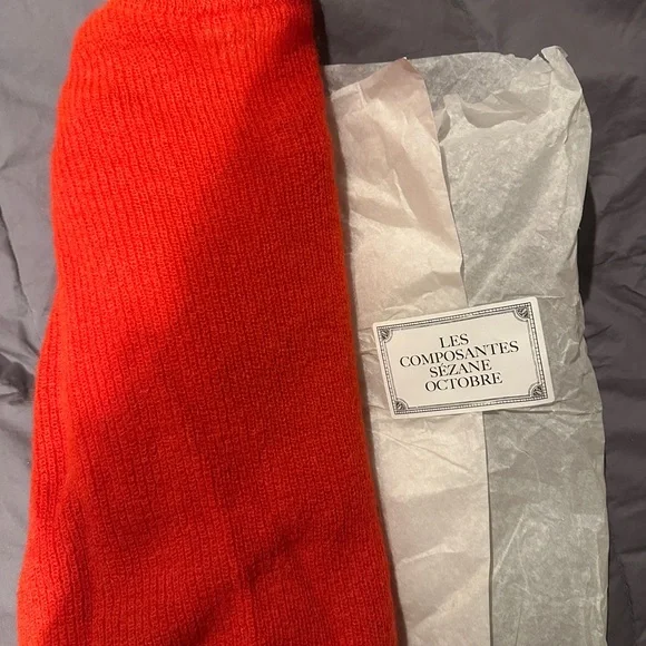 Sezane Red Cardigan Sweater - Picture 3 of 3